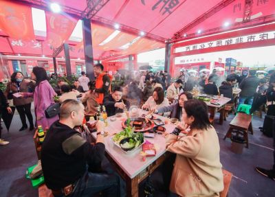 遼陽(yáng)開(kāi)火鍋加盟店需要哪些成本？