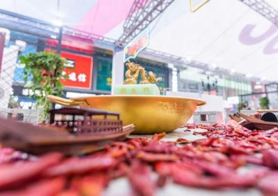 火鍋店沒錢做廣告？不妨試試免費“廣告位”！