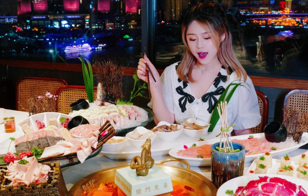 未來的火鍋店消費主力，竟是“她”？