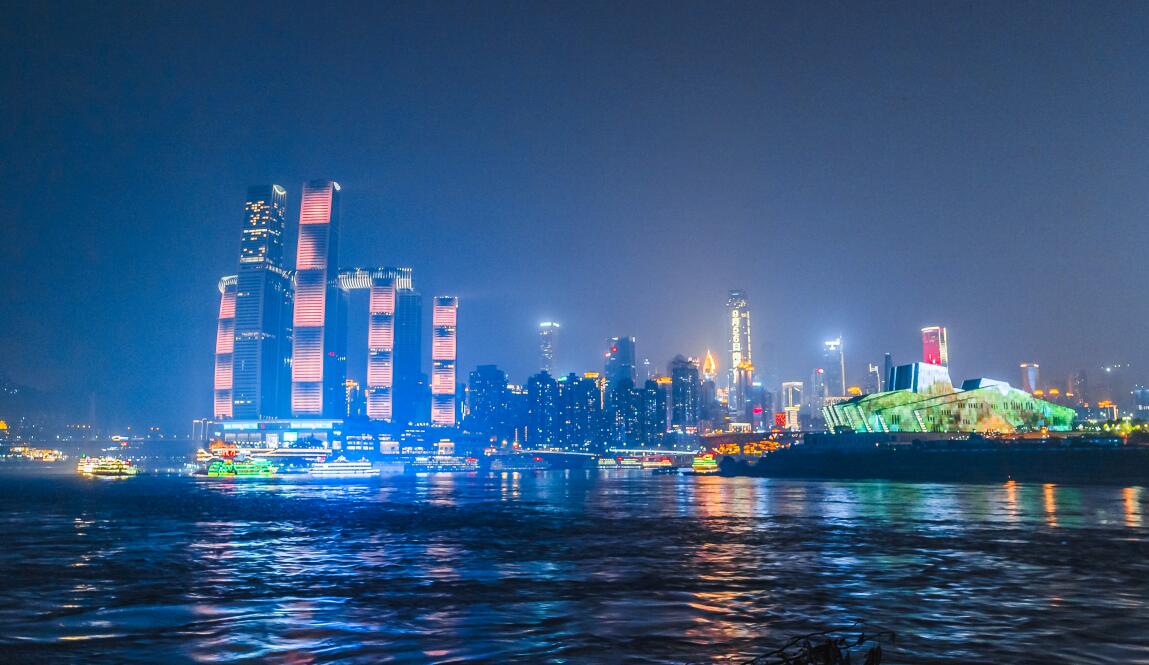 萬盛奧陶紀旅游攻略，456月來第一天空懸廊，不虛此行！