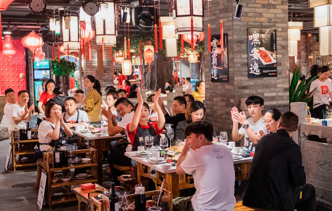 餐飲業崛起，未來的趨勢，開啟美食新篇章！