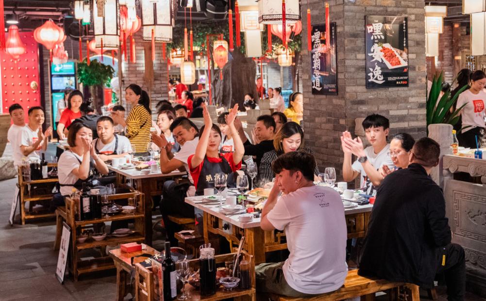 打造年輕人喜愛火鍋店，這三大思路，值得參考！