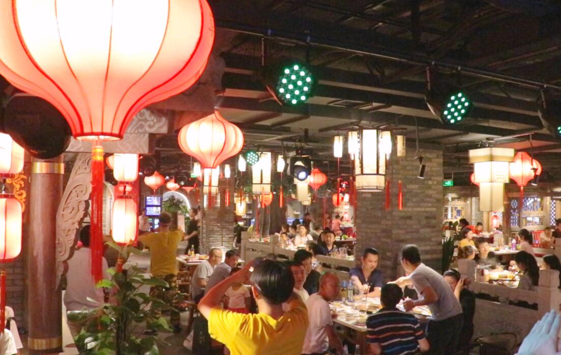 火鍋店燈光該怎么做？這樣設(shè)計(jì)就對了！