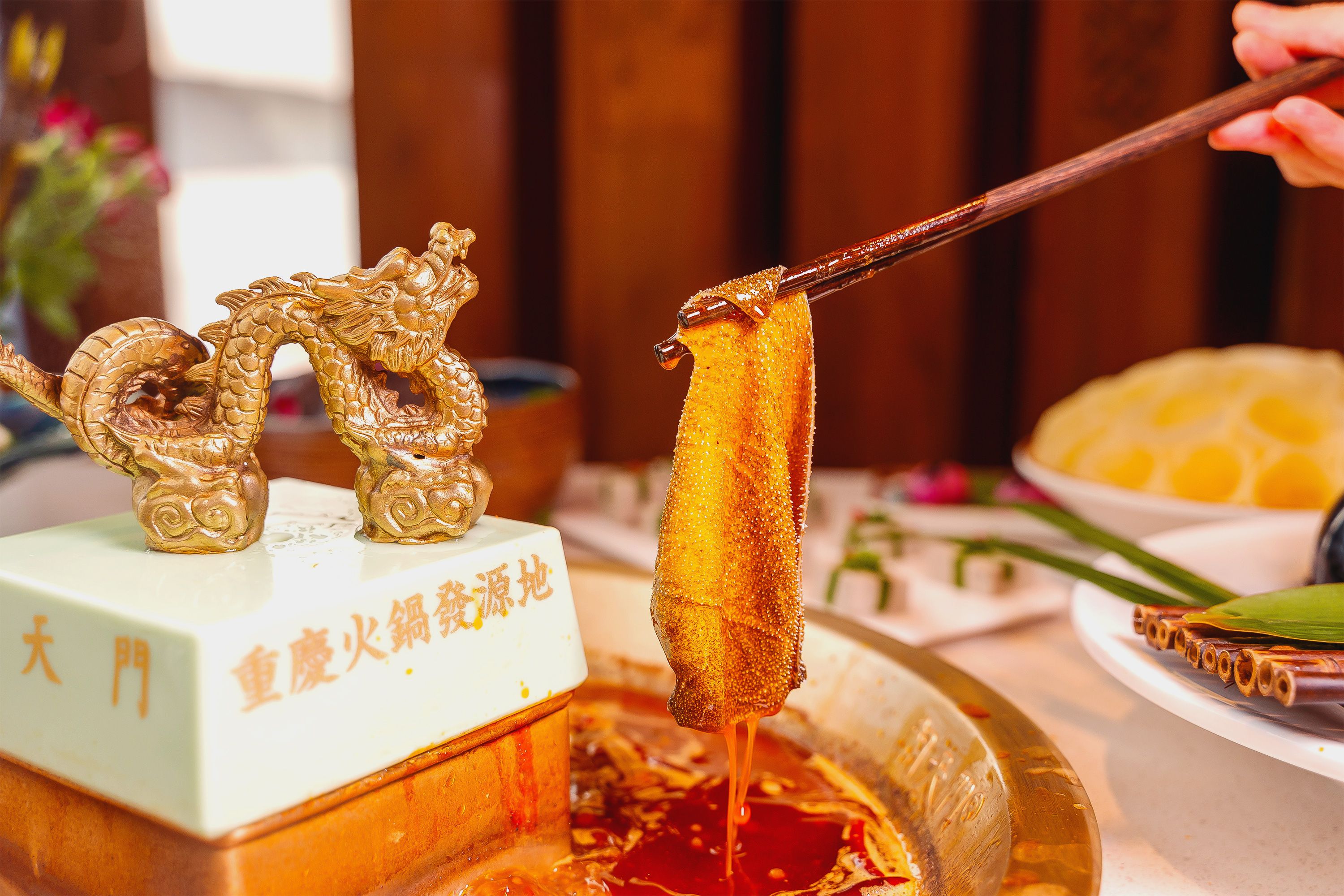 重慶火鍋加盟店，為什么毛肚如此受歡迎？